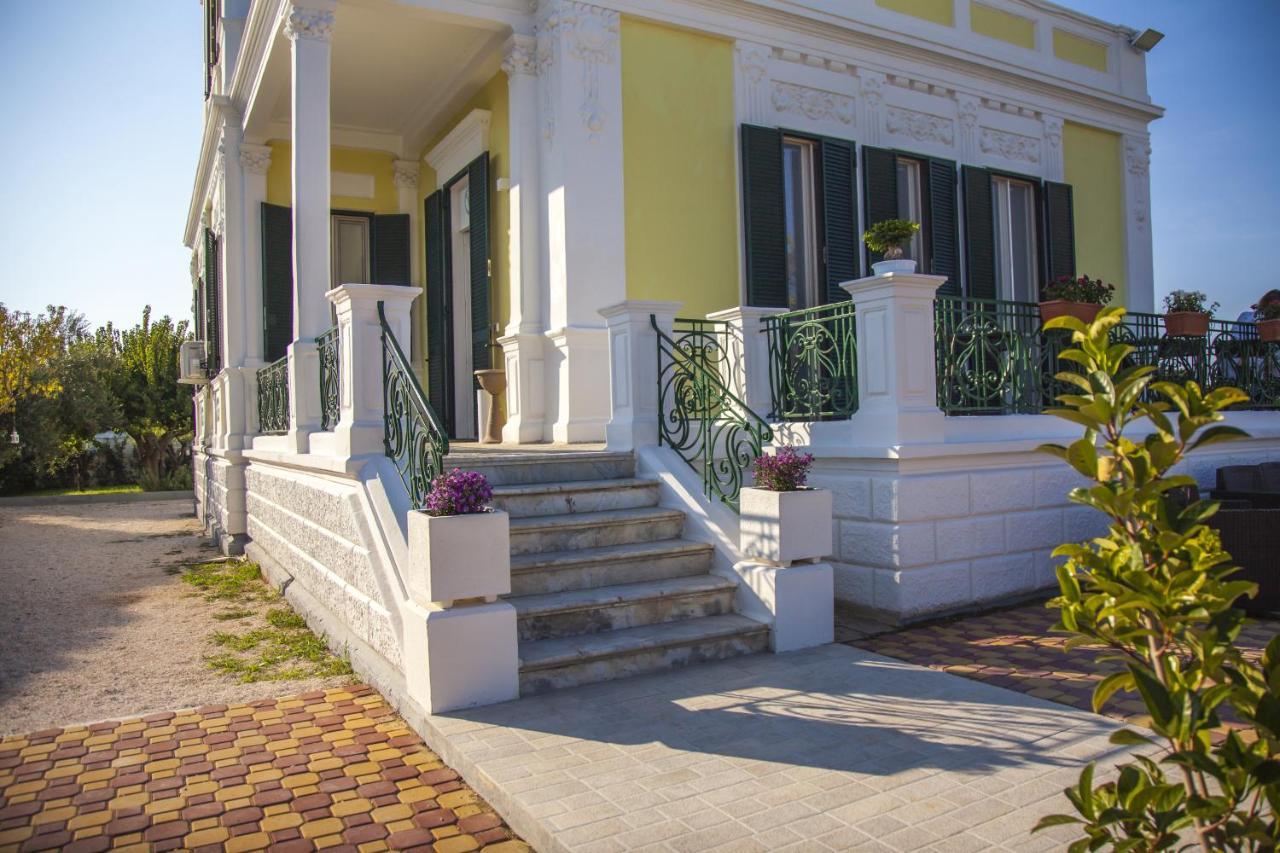 Villa Adelaide Suite & Room トッレ・ア・マーレ エクステリア 写真